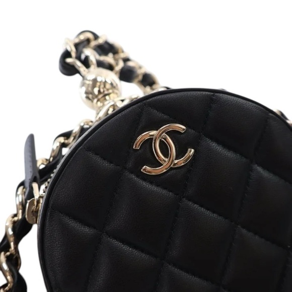 Chanel  Lambskin Quilted Chain Round Mini Clutch Black - Picture 15 of 16